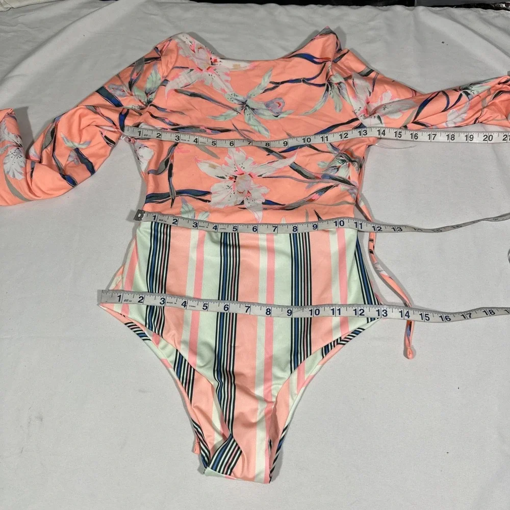 NEW MAAJI  [ Small ] Sky Surf Long‎ Sleeve One Piece Surf Swimsuit Coral U1722